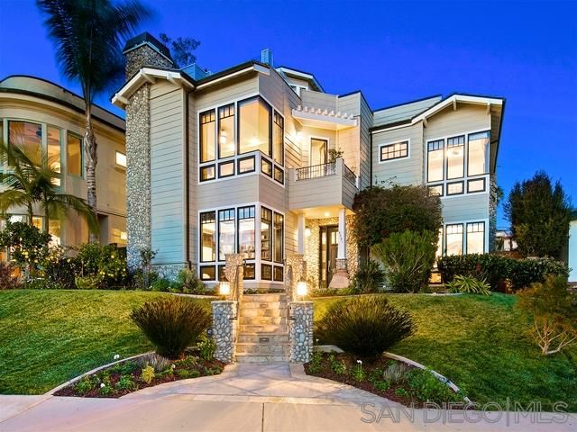 New property listed in Coastal South, La Jolla